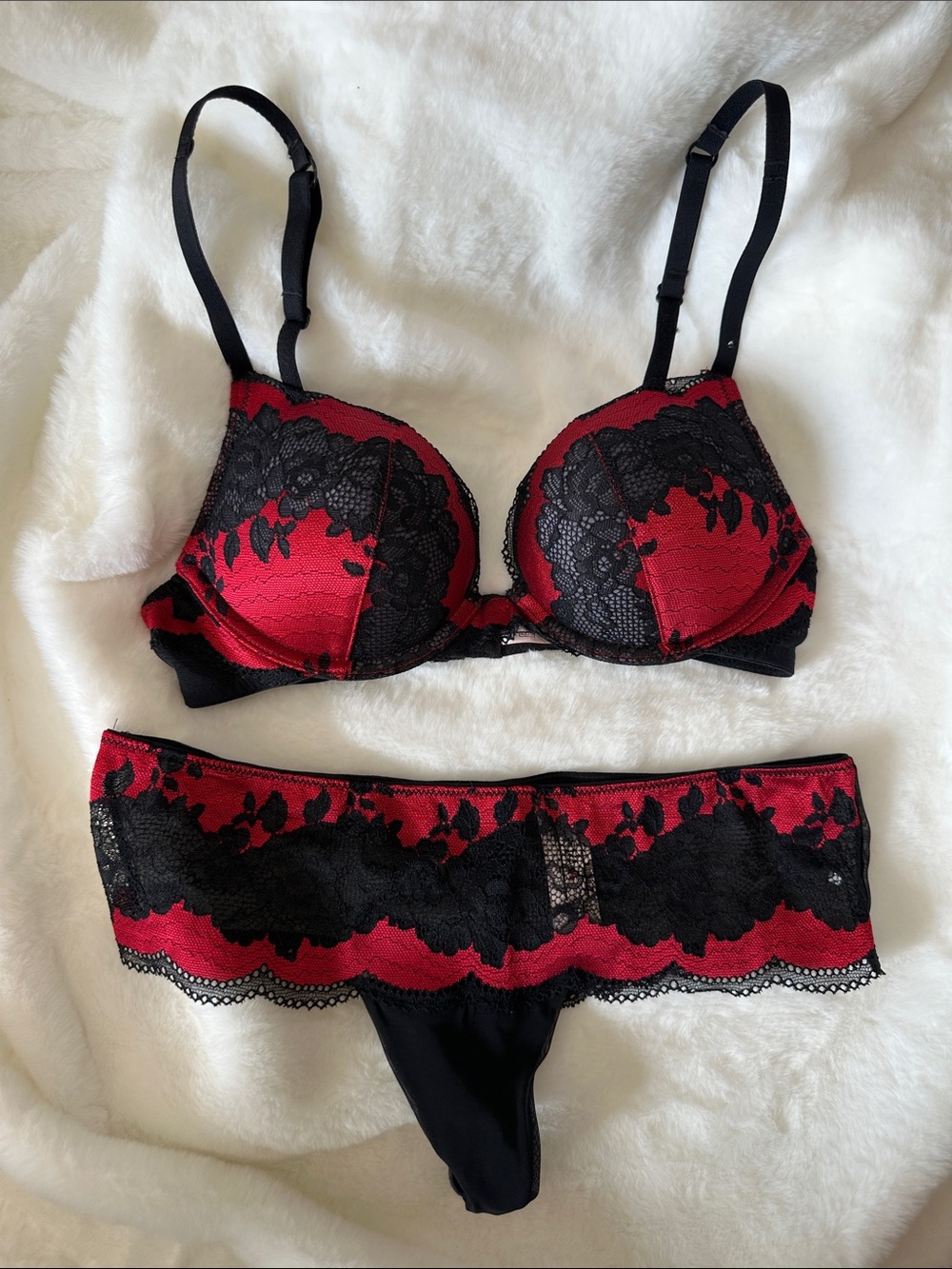 Red & Black Lace Push-Up Bra and Set